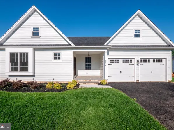 4276 Stonebridge Dr, Bethlehem, PA 18015