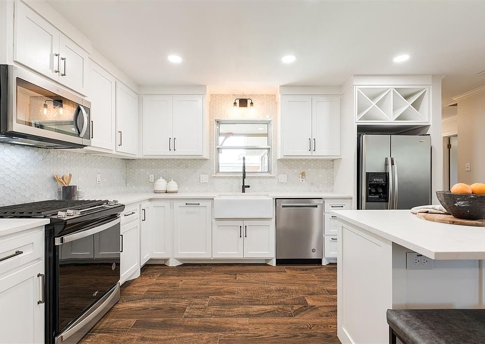 1st image of 2608 Keats Pl