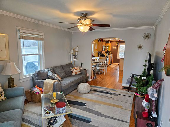 4th image of 7022 Britton Ave