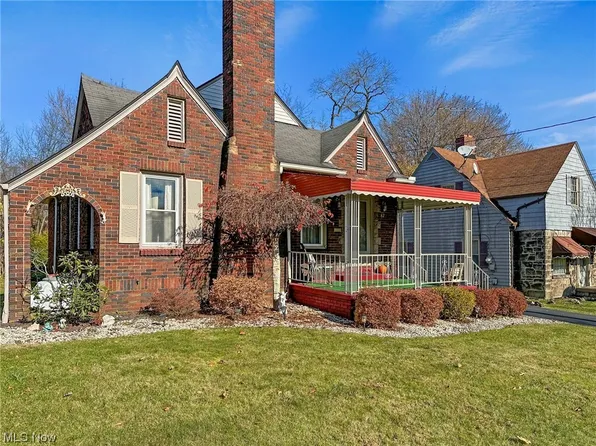 42 Upland Ave, Youngstown, OH 44505