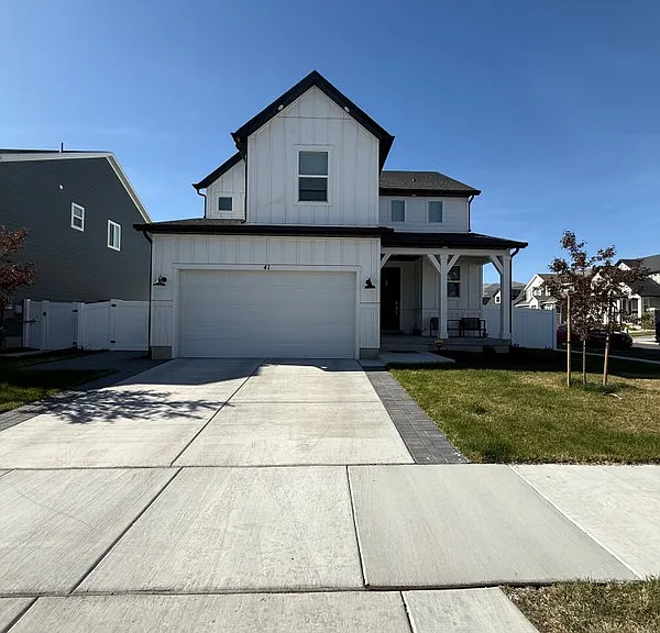 41 E Ferndell St — Photo 3