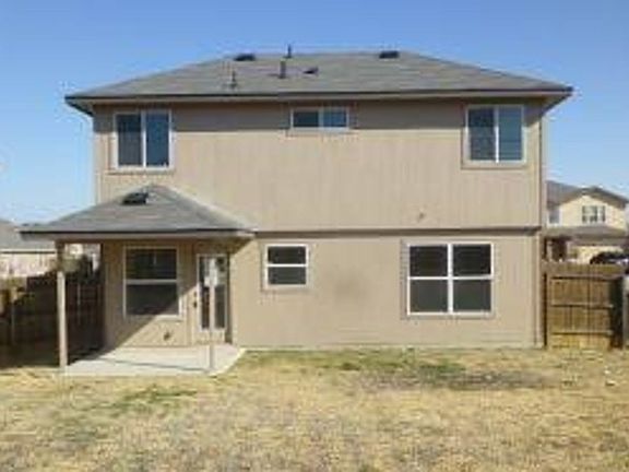 2nd image of 4904 Bayer Hollow Dr