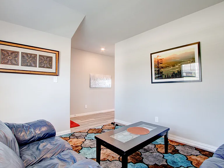 727 Williams Way — Photo 14