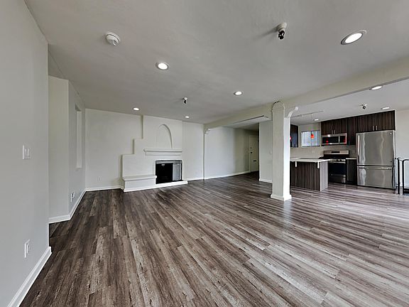 2nd image of 1045 Broadway St #1045