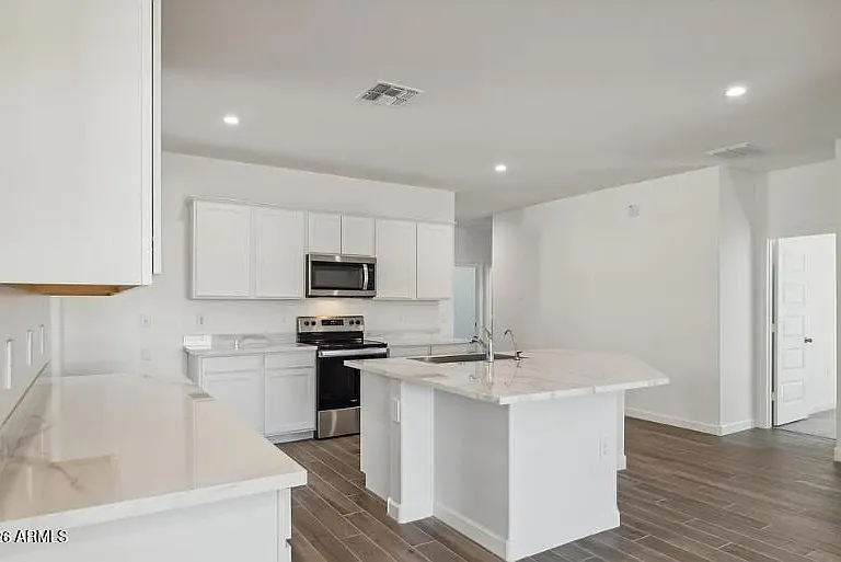 48506 N Duran Way — Photo 2