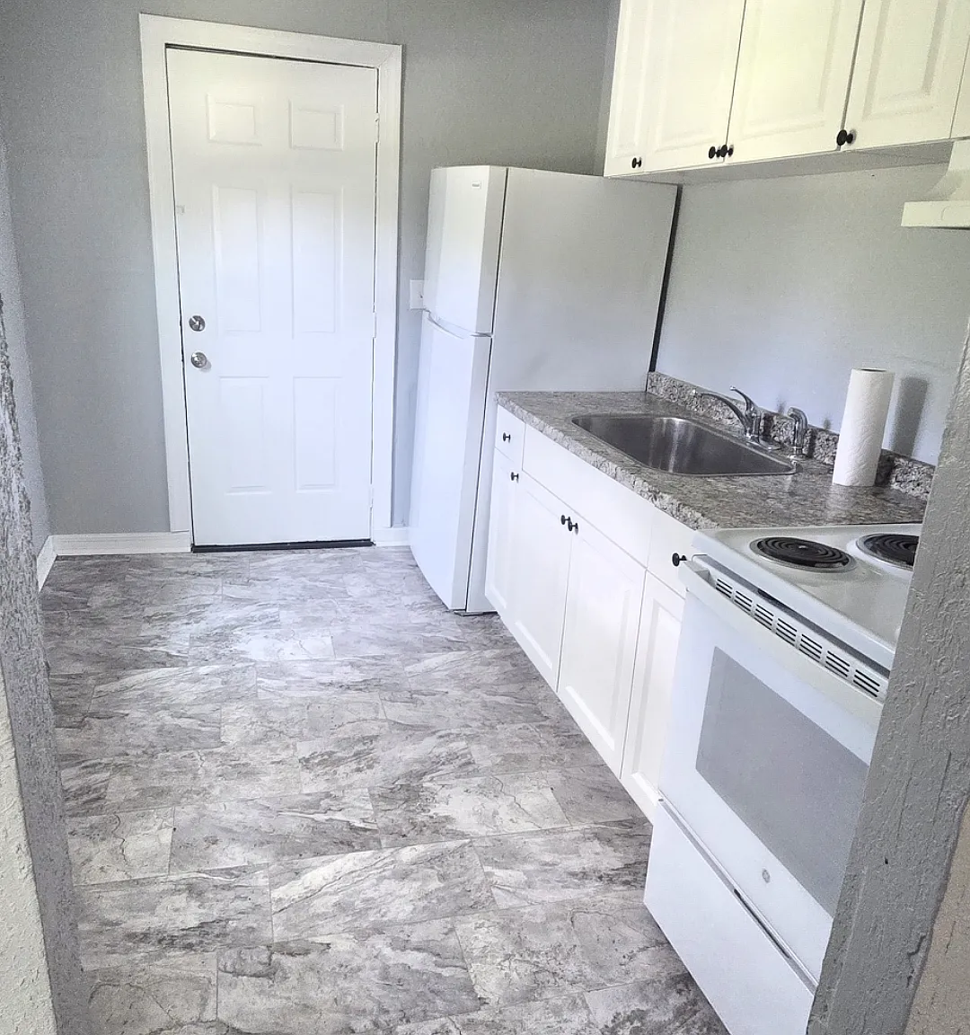 2 bed, 750 sqft, $950 — Photo 4