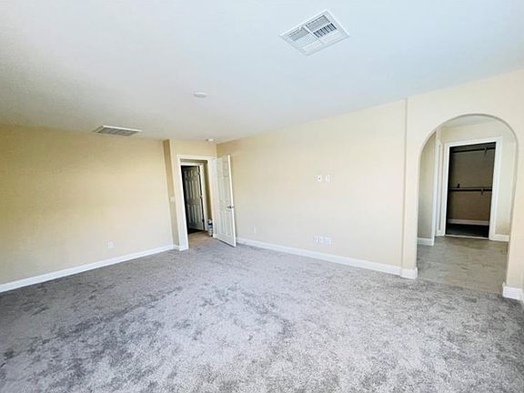 4th image of 10640 Kearney Mountain Ave