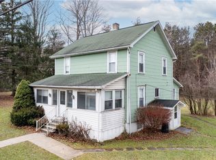 824 Rock Cut Rd, Central City, PA 15926