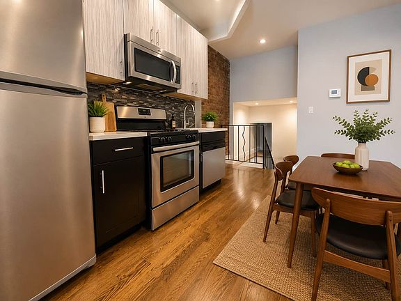 2nd image of 121 Woodbine St #1D