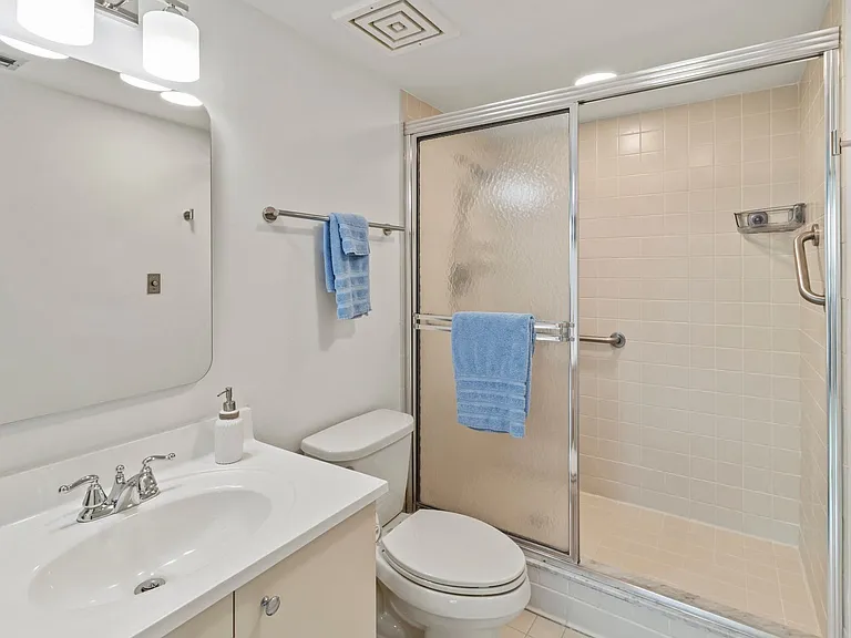 724 Bayport Way — Photo 27