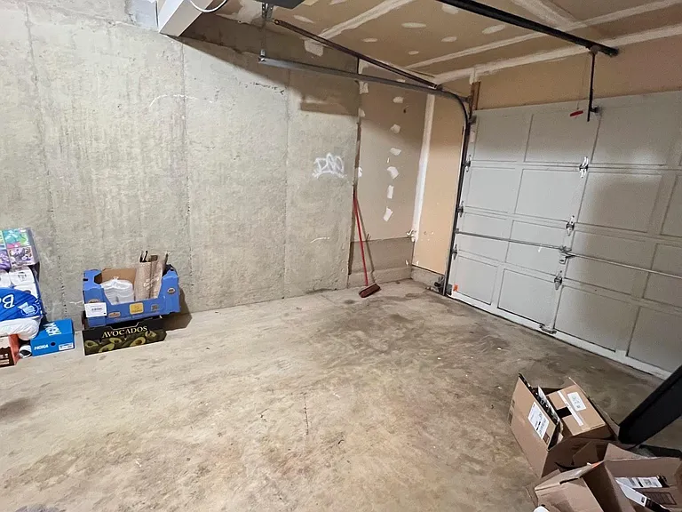 14252 Glade Spring Dr — Photo 58
