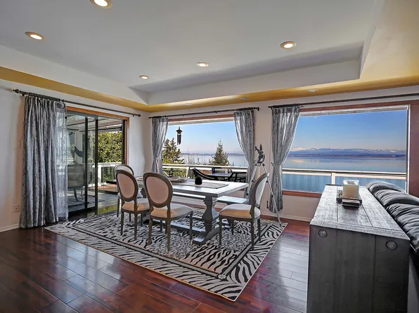 1803 Cascade View Dr, Camano Island, WA 98282