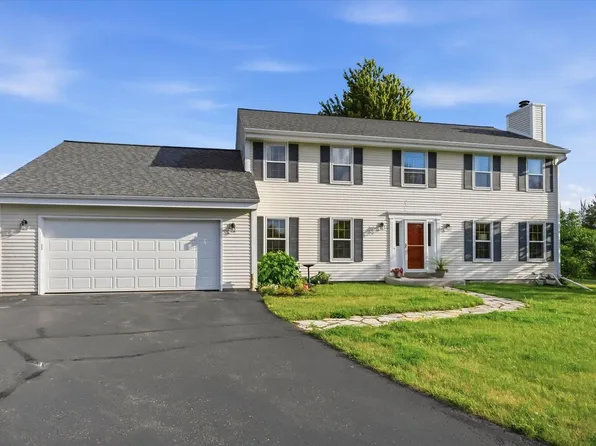 855 Ulao ROAD, Grafton, WI 53024