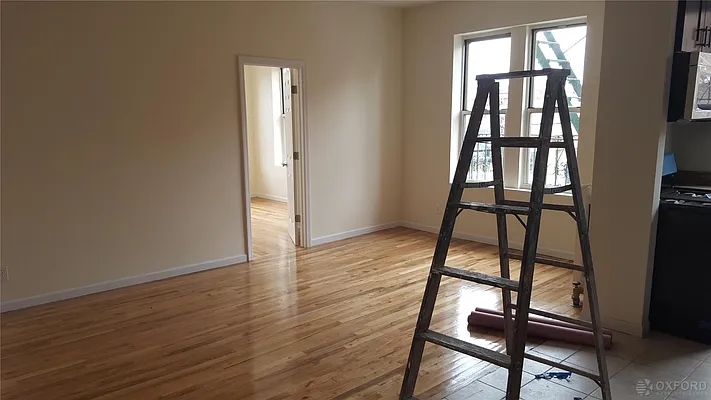 Rented by Oxford Property Group | media 3