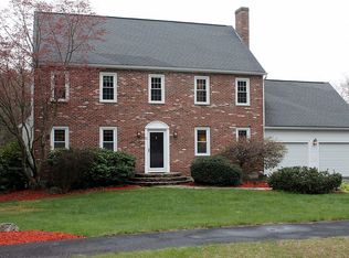 11 Tory Ln, Shrewsbury, MA 01545