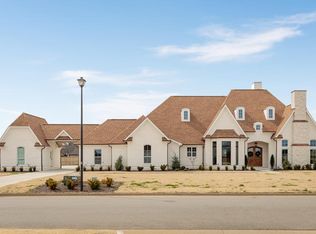 76 Stone Ridge Dr, Tuscumbia, AL 35674