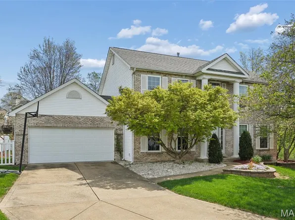 1112 Sandistan Ct, Saint Louis, MO 63146