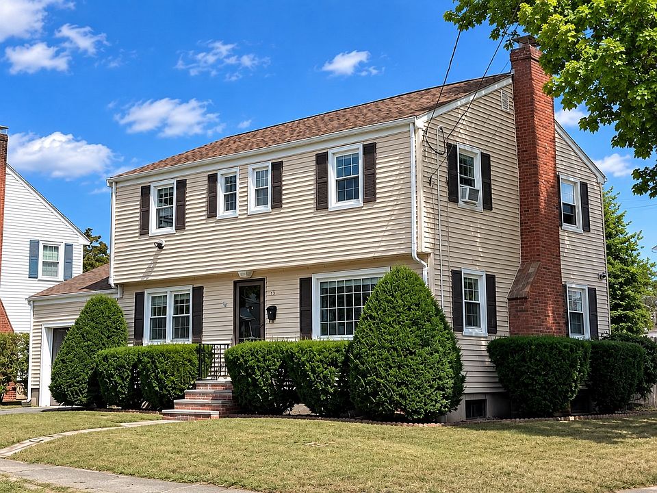 1st image of 15 Puritan Rd