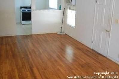2nd image of 548 W Mayfield Blvd