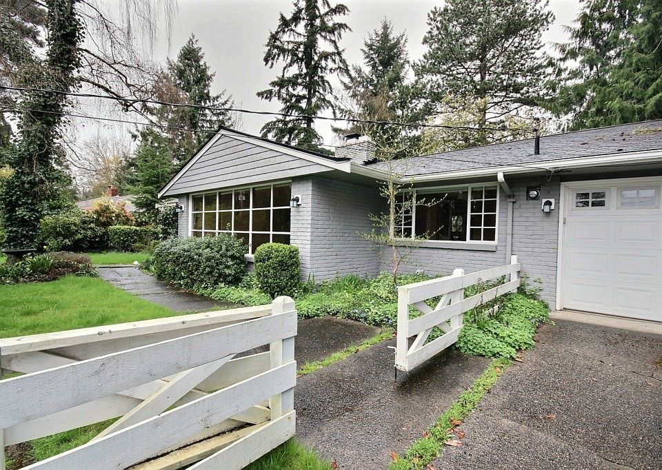 1st image of 9026 Lake Washington Blvd NE