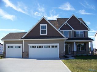 9237 Ten Mile Creek Dr, Sylvania, OH 43560