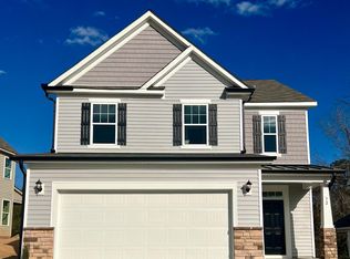 32 Muskogee Rd, Angier, NC 27501