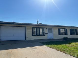 740 41st Ave, East Moline, IL 61244