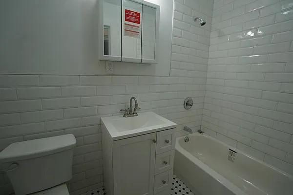 Rented by Haven Group Real Estate, LLC | media 7