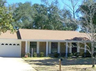 265 Briarwood Cir NW, Fort Walton Beach, FL 32548