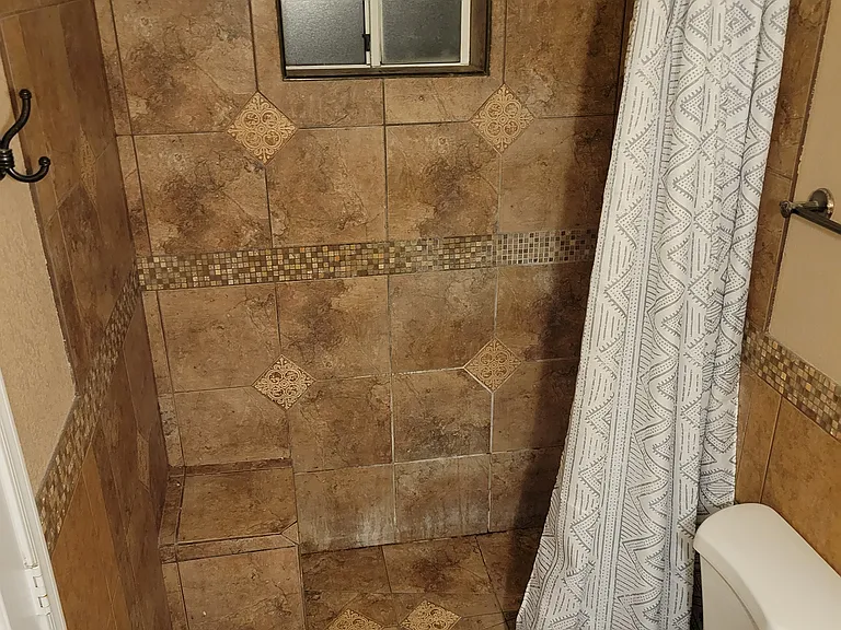 2639 S 31st Dr — Photo 3