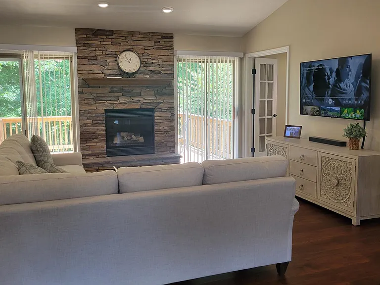 456 Snead Dr — Photo 10