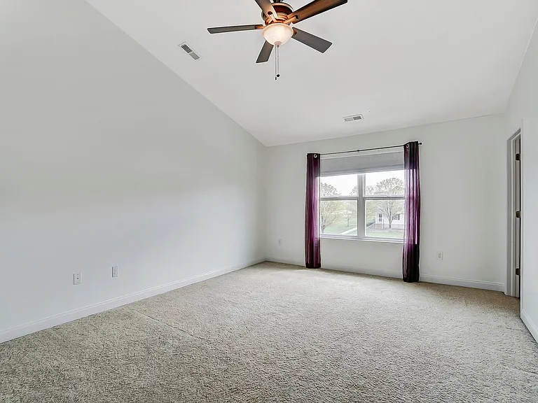 5608 Pittsford Dr — Photo 17