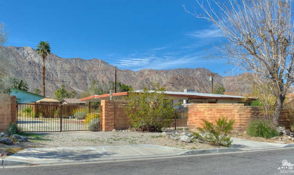 1st image of 53445 Avenida Herrera