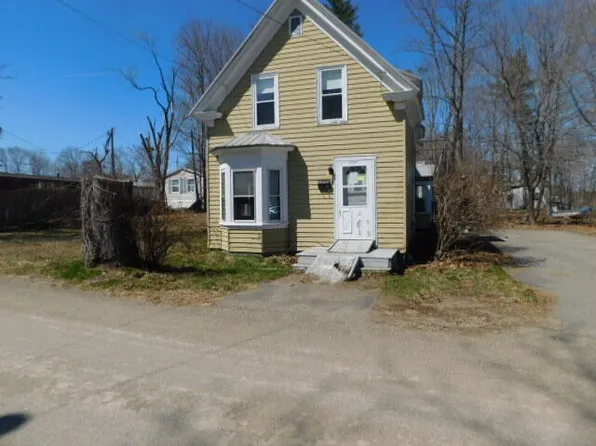 10 Summer Street, Calais, ME 04619