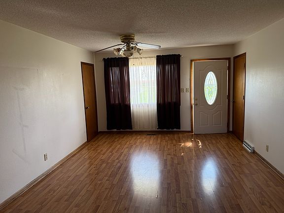 2nd image of 28571 El Paso Ave