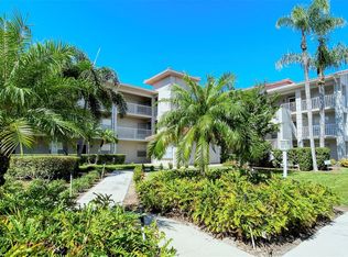 9320 Clubside Cir UNIT 2109, Sarasota, FL 34238