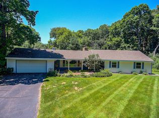 4606 Deer Park Rd, Oconomowoc, WI 53066