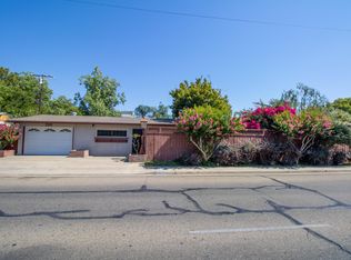 200 W Walnut Ave, Visalia, CA 93277
