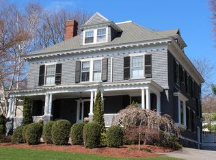 31 Forest St, Worcester, MA 01609