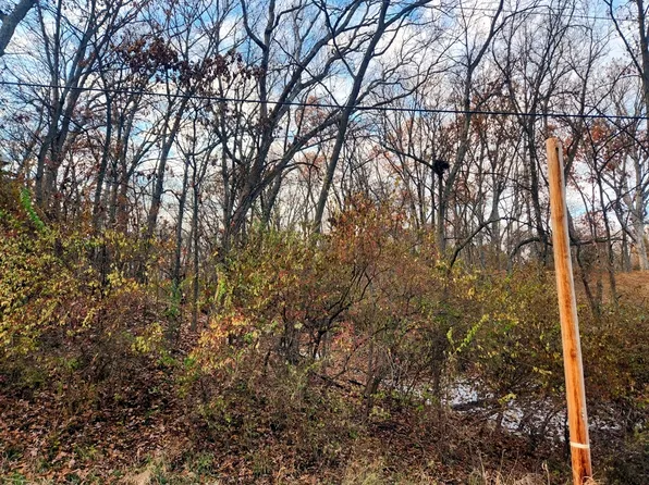 555 Rollingwood Pl, Varna, IL 61375