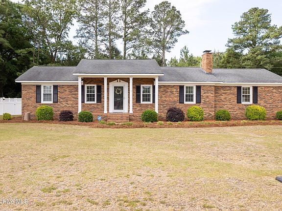 5th image of 309 W Turlington Street