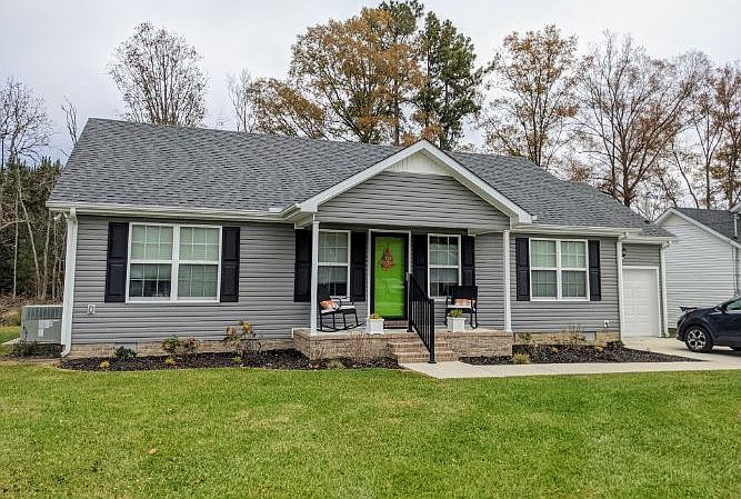 1st image of 246 Amelia Dr