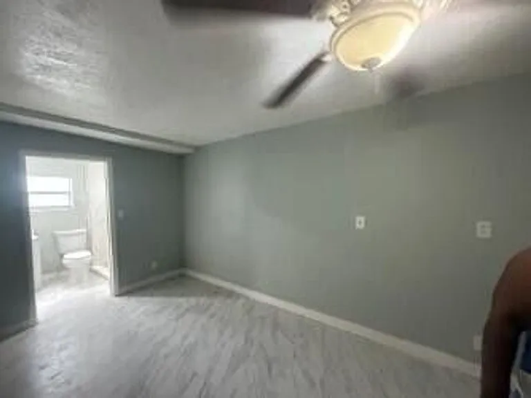 2329 Fairway Dr — Photo 7