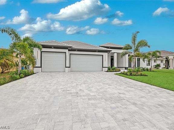 4th image of 2202 SW 38th Terrace Cpe