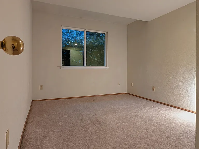 bedroom #1