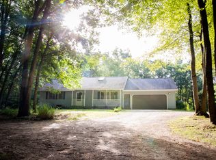 7767 S Locust Ave, Newaygo, MI 49337