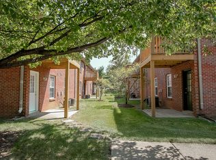 Lyndon Crossings Apartments, Louisville, KY 40242