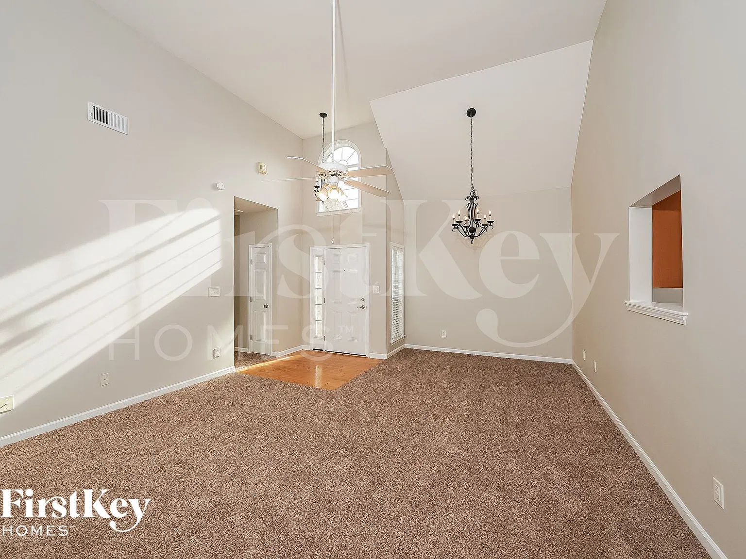 3 bed, 2.0 bath, 1272 sqft, $1,850 — Photo 4