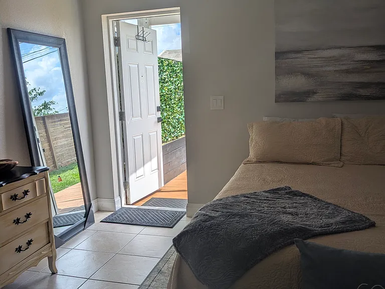 3143 Elizabeth St #1 — Photo 14