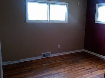 4th image of 1645 W Central Ave